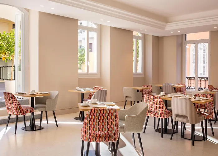 Hotel Apollinaire Nice